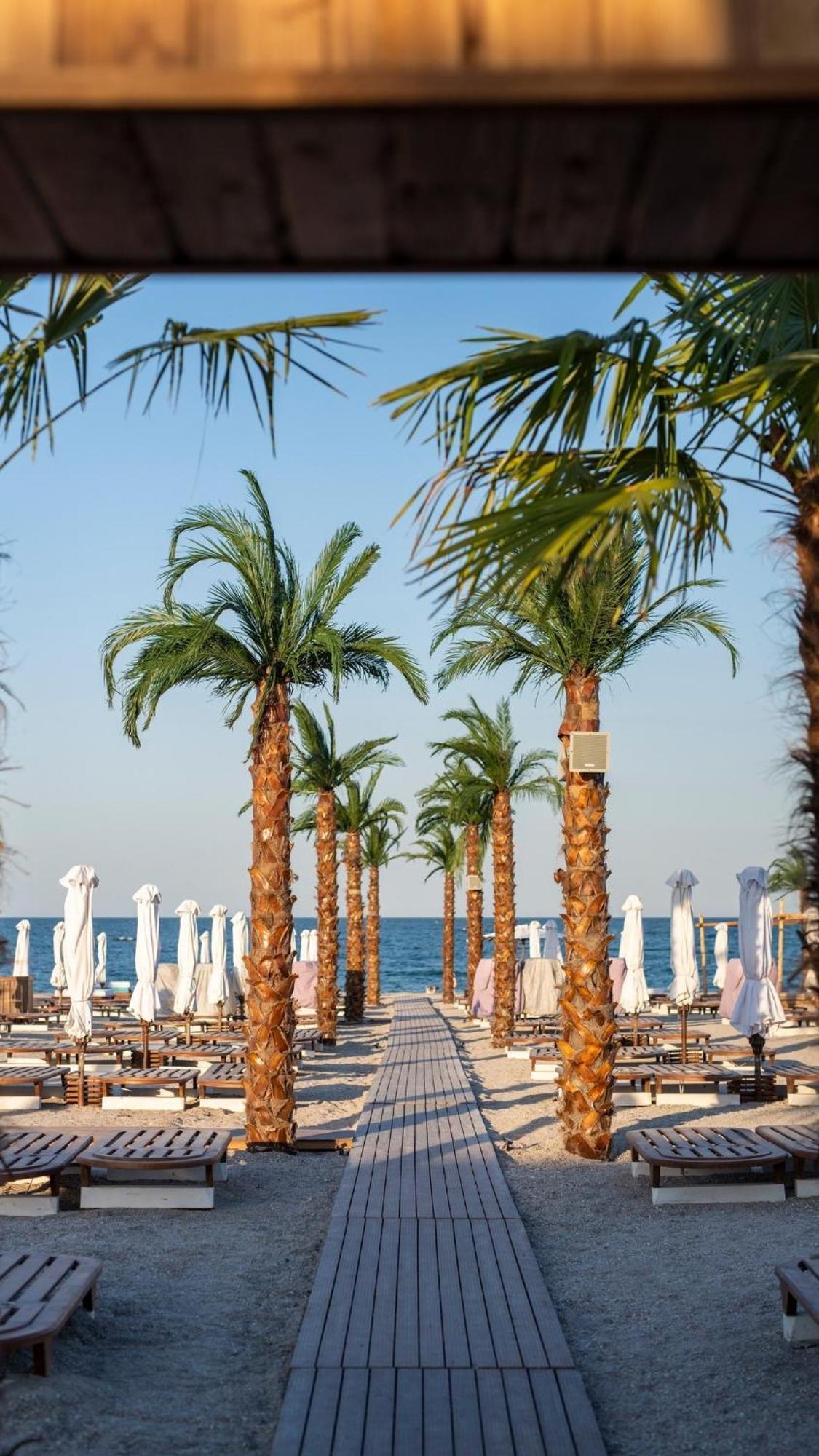 White Tower Mamaia Prestige Apartments מראה חיצוני תמונה